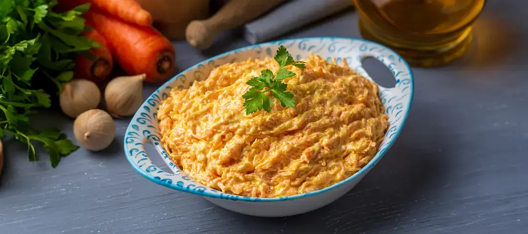 🥕 Kış Sofralarının Yıldızı: Yumuşacık Havuç Tarator Tarifi